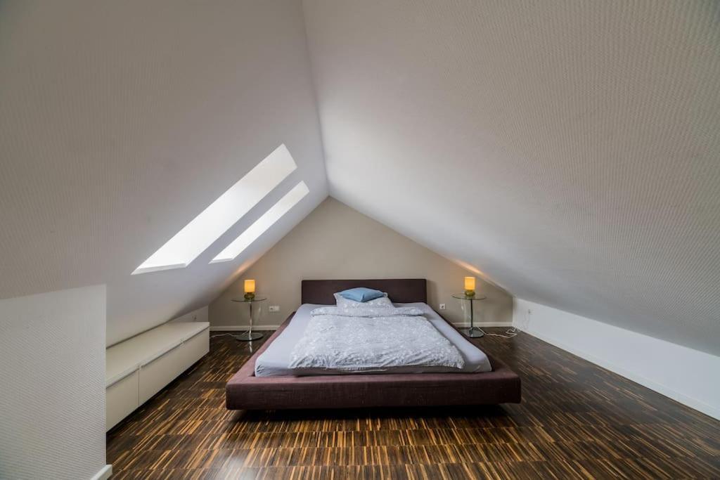 Ruhige Dachwohnung Mit Terrasse Berlin Mitte - Spacious Modern Rooftop Loft In Berlin Mitte Berlim Exterior foto
