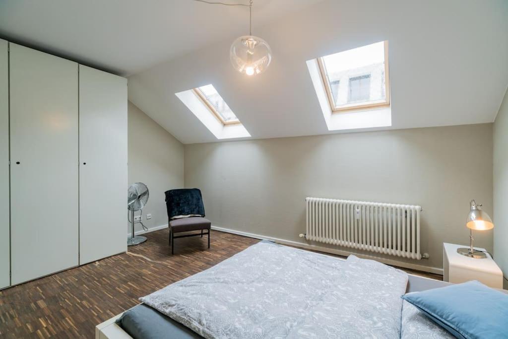 Ruhige Dachwohnung Mit Terrasse Berlin Mitte - Spacious Modern Rooftop Loft In Berlin Mitte Berlim Exterior foto